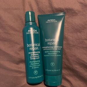 Aveda Botanical Repair Strengthening Duo - Teal